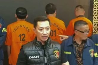 Dirreskrimum Polda Jateng Kompes Pol Dian Setyawan, saat konferensi pers penetapan tersangka pengusaha lokal palak PSN Rp5 triliun.