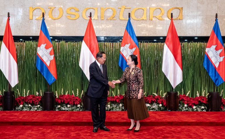 Ketua Dewan Perwakilan Rakyat Republik Indonesia (DPR RI), Puan Maharani, menerima kunjungan kehormatan Ketua Senat Kerajaan Kamboja, Samdech Akka Moha Sena Padei Techo Hun Sen di Gedung DPR, Rabu (7/5/2025).