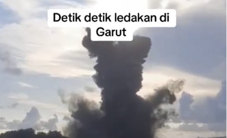 Ironi ledakan pemusnahan amunisi kedaluwarsa di Garut.