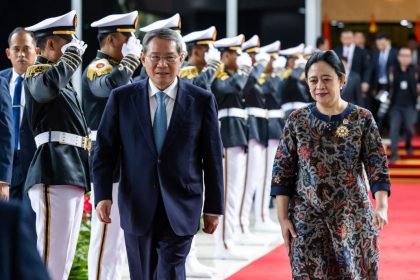 Ketua DPR RI Puan Maharani menerima kunjungan resmi Perdana Menteri (PM) Republik Rakyat Tiongkok (RRT) atau China, Li Qiang, dan rombongan, di Gedung Nusantara DPR RI, Jakarta, Minggu (25/5/2025) sore.