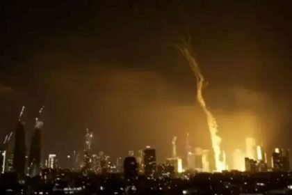 Rudal Iran berhasil menembus sistem pertahanan Israel Iron Dome, hingga membuat markas besar IDF rusak parah.