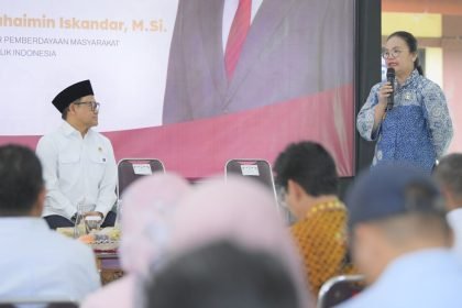 Wali Kota Semarang, Agustina Wilujeng, memaparkan upaya Pemkot Semarang, entaskan kemiskinan.