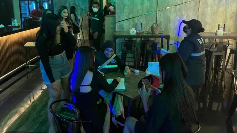 Razia narkoba di tempat hiburan malam oleh BNN Jateng.