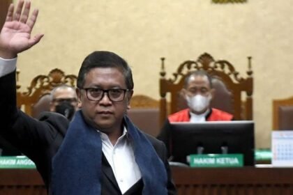 JALANI SIDANG: Sekretaris Jenderal PDI Perjuangan, Hasto Kristiyanto saat menjalani sidang di Pengadilan Tipikor Jakarta Pusat.