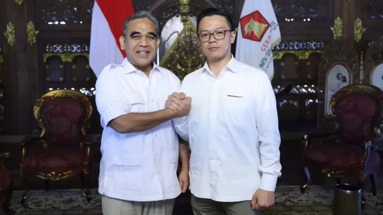 Pergantian Sekjen Gerindra dari Ahmad Muzani ke Sugiono di pribadi Prabowo di Padepokan Garuda Yaksa, Hambalang, Bogor, Jumat 1 Agustus 2025. (Instagram/@ahmadmuzani2)