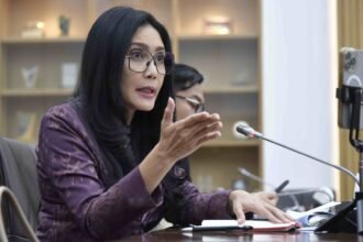 Anggota Komisi VI DPR RI Rieke Diah Pitaloka. Politisi PDI Perjuangan ini menilai norma hukum dalam regulasi BUMN masih multitafsir. Ada yang beranggapan pejabat BUMN bisa diaudit BPK, tapi dengan syarat tertentu. Bahkan, ada tafsir lain yang menyebut mereka tidak bisa disentuh KPK. Foto: dok.