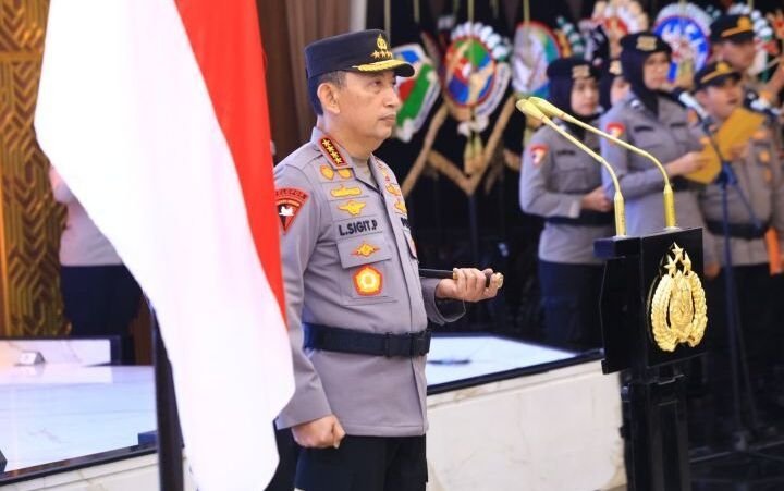 Kapolri Jenderal Listyo Sigit Prabowo membentuk Tim Transformasi Reformasi Kepolisian di saat Presiden Prabowo juga sedang membentuk Tim Reformasi Kepolisian dari eksternal kepolisian. Foto: dok.
