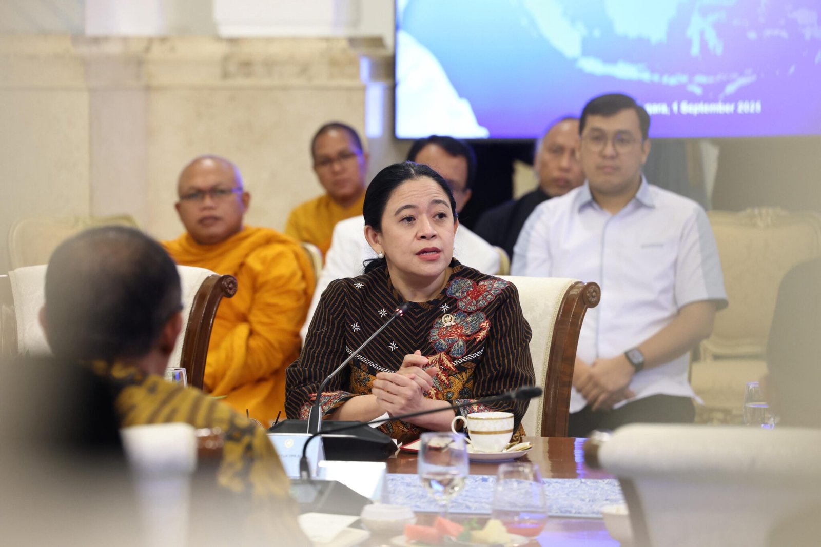 Ketua DPR RI Puan Maharani saat mengikuti pertemuan dengan sejumlah tokoh yang dipimpin Presiden Prabowo Subianto, Senin (1/9/2025). Foto: dok.