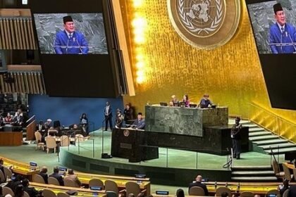 Momen Presiden Prabowo Subianto menyampaikan pidato perdananya di forum internasional Sidang Umum PBB, Selasa (23/9/2025). foto: dok.