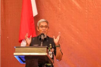 Sekda Jateng, Sumarno memberi sambutan dalam acara Muswil AIPKI di Semarang, Jumat (19/9/2025). (bae)