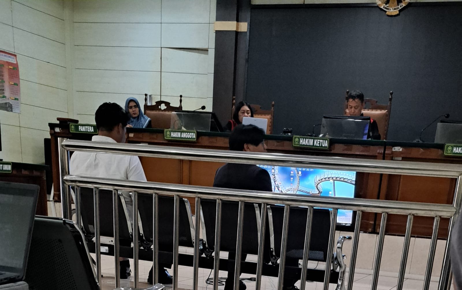 Sidang kasus penyekapan intel saat demo May Day, di PN Semarang. (bae)