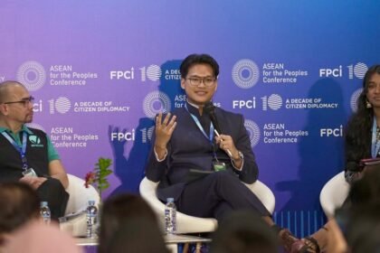 Muhammad Syaeful Mujab, anak muda asal Tegal, yang juga Ketua Indonesian Youth Diplomacy (IYD), jadi pembicara di forum internasional ASEAN for Peoples Conference.