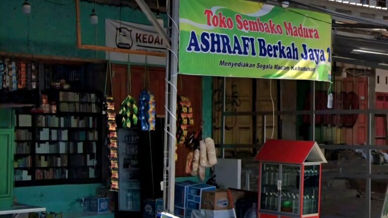 Warung Madura berdiri di Jalan Beringin Raya, Ngaliyan, Semarang. (google streat view)