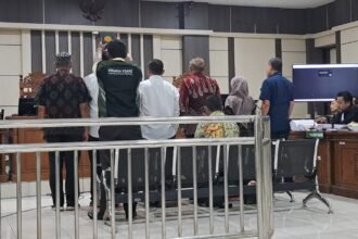 Saksi-saksi sidang korupsi BUMD Cilacap diambil sumpah.
