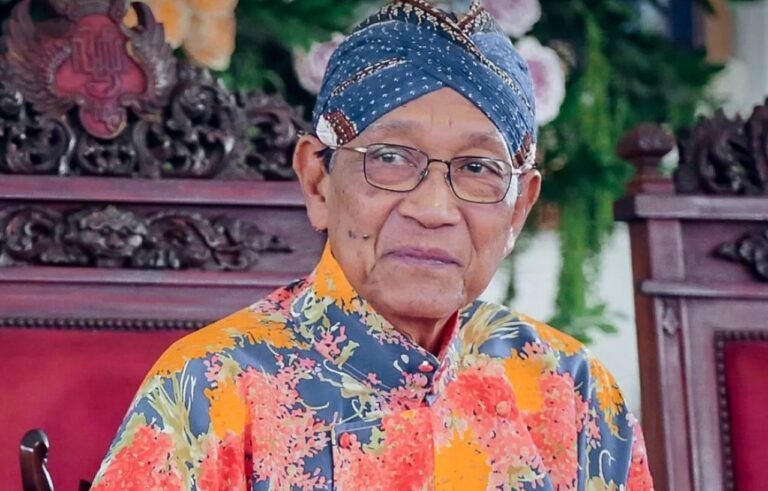 Raja Kraton Yogyakarta, Sri Sultan Hamengku Buwono (HB) X.