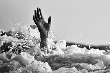 Ilustrasi korban tenggelam/hanyut di sungai.