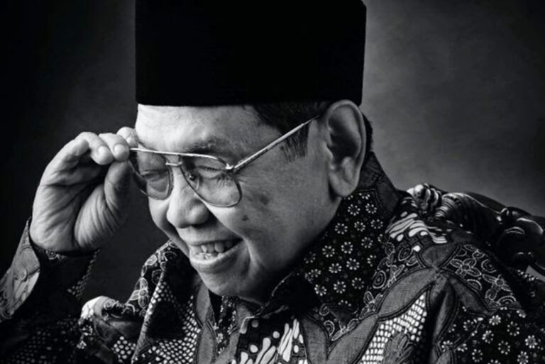 KH Abdurrahman Wahid (Gus Dur).
