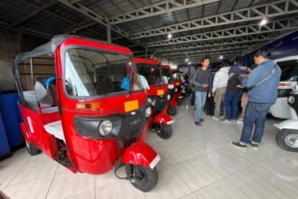 Bajaj Maxride hadir bukan untuk menggusur ojol, tapi bikin transportasi makin inklusif.