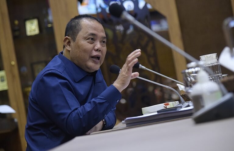 Mantan Bupati Karanganyar yang kini menjadi anggota DPR RI dari Fraksi Golkar, Juliyatmono.