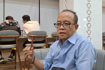 Pengamat politik dari Universitas Diponegoro, Nur Hidayat Sardini. (bae)