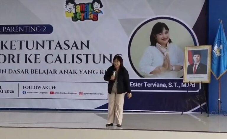 Praktisi Pendidikan Anak Usia Dini (PAUD), Ester Terviana, memberi pemaparan tentang fungsi eksekutif anak.