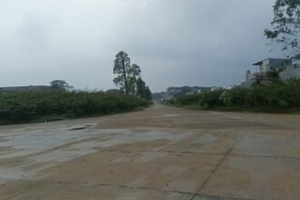 Salah satu lahan di bsb yang dulu penuh dengan pohon sekarang menjadi perumahan selasa (10/3/2026). (dul)