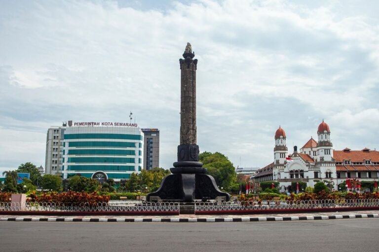 Tugu Muda yang menjadi simbol perjuangan rakyat Semarang dalam peristiwa Pertempuran Lima Hari di Semarang. (ist)