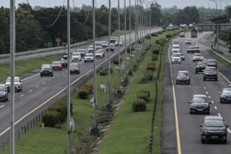 Ilustrasi One Way di jalan tol untuk memperlancar arus lalu lintas selama arus mudik-arus balik Lebaran.
