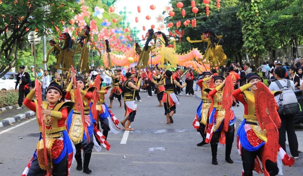 Kemeriahan Festival Harmoni Imlek Nusantara 2026 yang digelar di Lapangan Banteng, Sabtu (28/2/2026).