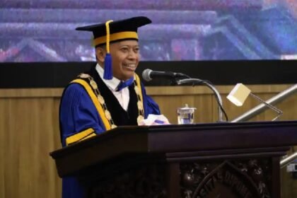 Rektor Universitas Diponegoro (Undip) Prof. Dr. Suharnomo. (ist)