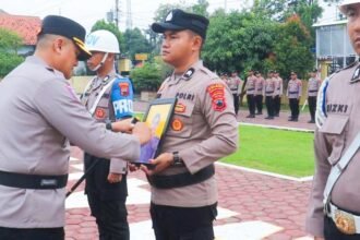 Upacara Pemberhentian Tidak Dengan Hormat (PTDH) Briptu WT Polres Pemalang digelar secara in absentia. Foto: Dok. Polda Jateng.