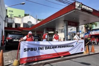 Pertamina menutup sementara operasional SPBU Jl Sriwijaya, Semarang, untuk evaluasi setelah viral insiden motor terbakar.