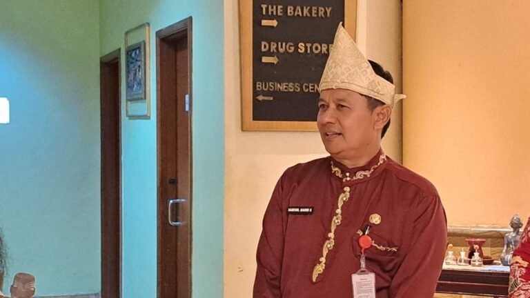 Sekretaris Dinas Kebudayaan dan Pariwisata (Disbudpar) Kota Semarang, Samsul Bahri Siregar. (bae)