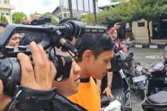 Dito (berkaus tahanan) kembali ditangkap karena menjadi begal di Semarang. (bae)