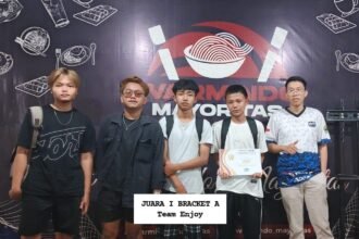 Gamers muda dari Tim Enjoy menangkan Turnamen Free Fire mode Clash Squad 4v4 di Semarang, Minggu (26/4/2026).