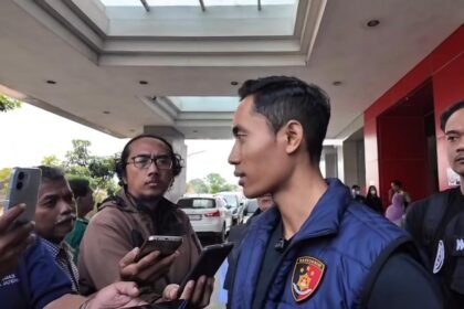 KETERANGAN PERS - Kasat Reskrim Polres Temanggung, I Komang Mahendra Deputra menjelaskan penanganan kasus kematian korban glamping Posong. (ist)