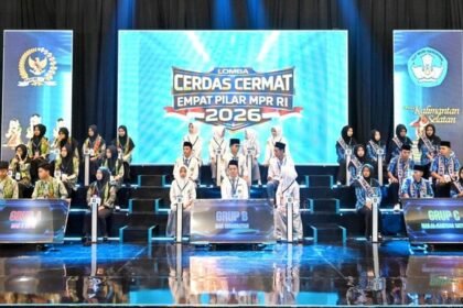 LCC BERMASALAH - Lomba Cerdas Cermat (LCC) 4 Pilar MPR RI di Kalbar yang berujung polemik.