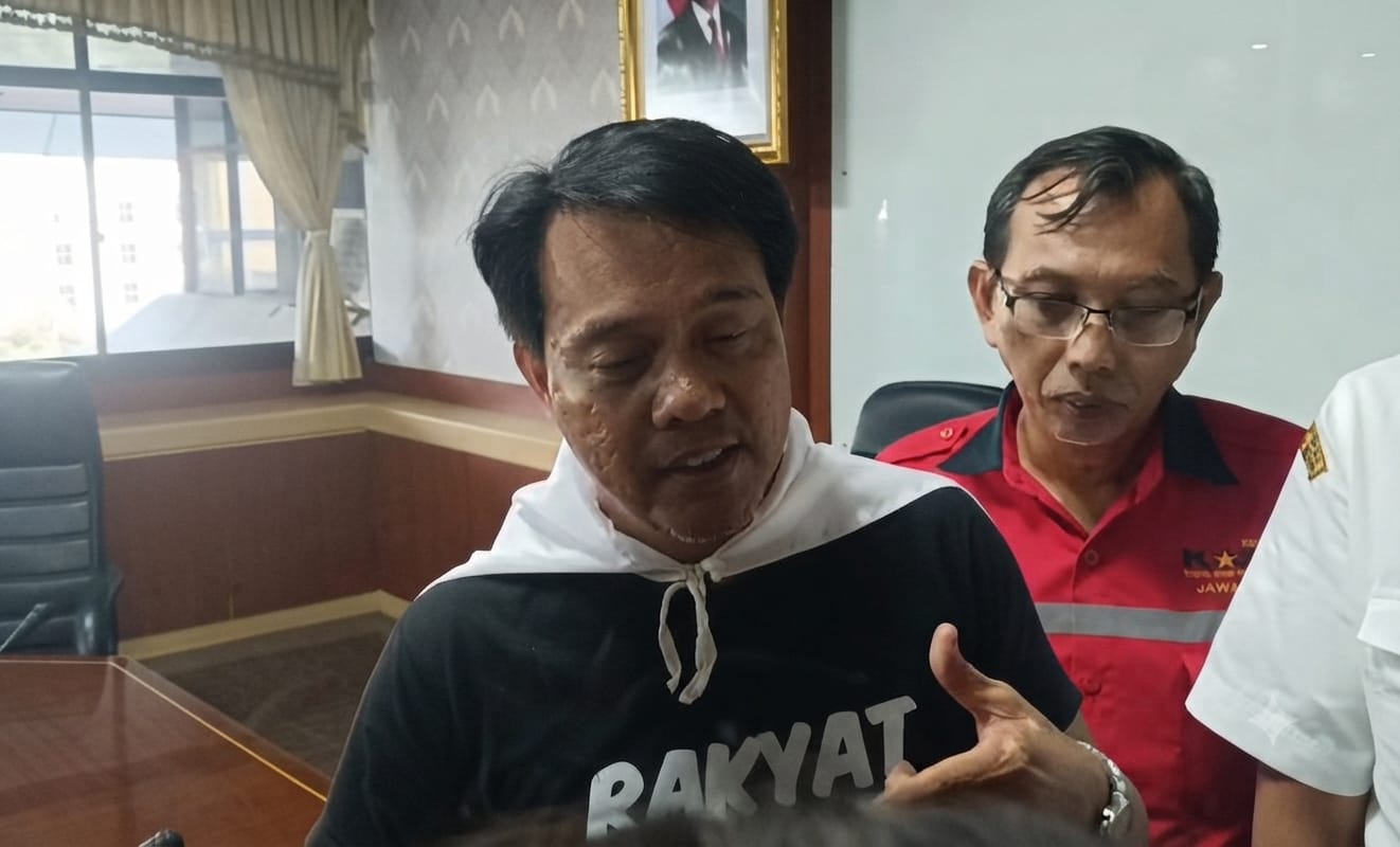 SAMPAIKAN KETERANGAN - Koordinator ARPI, Dani Eko Wiyono. memberi keterangan kepada wartawan, Rabu (24/6/2026).