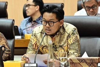 SAMPAIKAN USUL - Anggota Komisi VII DPR RI Andhika Satya Wasistho menyatakan, jika pemerintah menambah anggaran untuk sektor pariwisata, maka penggunaannya harus menyentuh masyarakat dan wisatawan. Jangan sampai anggaran terbesar justru tersedot untuk promosi besar-besaran saja.
