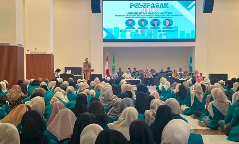 PEMBEKALAN KKN--Ratusan mahasiswa Unwahas mengikuti pembelakan KKN, Sabtu (25/7/2026). (ist)