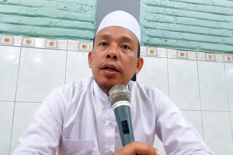 MBG HARAM - Pengasuh Pondok Pesantren Al Husna Internasional, Mayong, Jepara, Ahmad Mundoffar., menyatakan haram hukumnya menerima MBG.