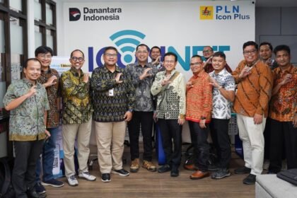 KOLABORASI - Direksi PLN Icon Plus dan IconGreen menyamakan langkah sekaligus memperkuat sinergi antaranak perusahaan PLN Group dalam mendukung pengembangan bisnis dan percepatan transisi menuju energi bersih.