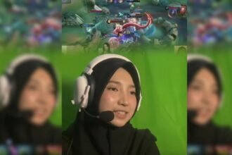 ENGLISH CASTER--Talitha Shahiza menjadi English caster pada grand final Surge Valkyrie Clash, turnamen kualifikasi menuju Esports World Cup. (ist)