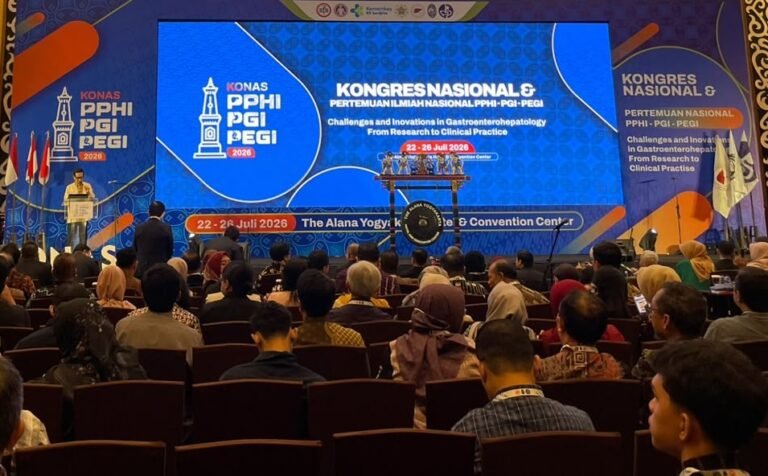 KONGRES NASIONAL - Gubernur DIY Sri Sultan HB X menyambut baik pelaksanaan Kongres Nasional (Konas) dan Pertemuan Ilmiah Nasional (PIN) tiga organisasi profesi kedokteran terkemuka di Indonesia, yang digelar selama tiga hari di Yogyakarta. (ist)