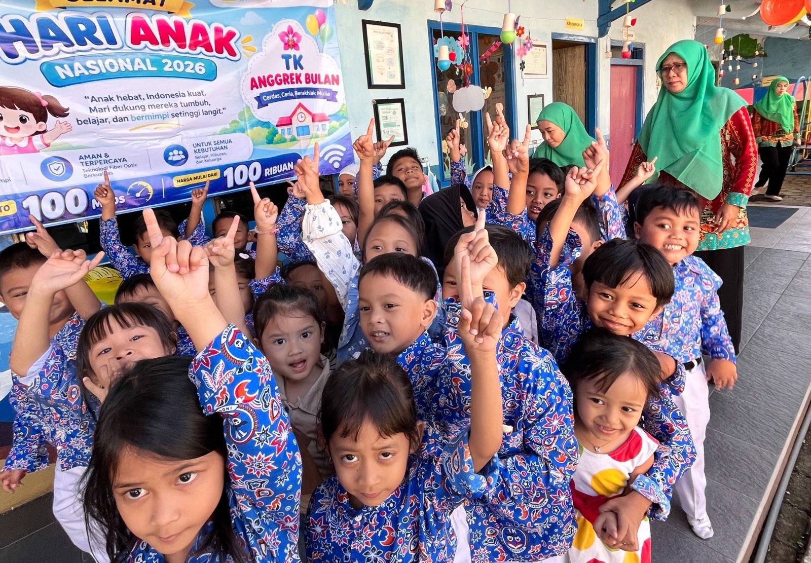 EDUKASI CERIA - Melalui layanan andal ICONNET, PLN Icon Plus hadirkan ruang belajar penuh keceriaan pada peringatan Hari Anak Nasional 2026 di Semarang.