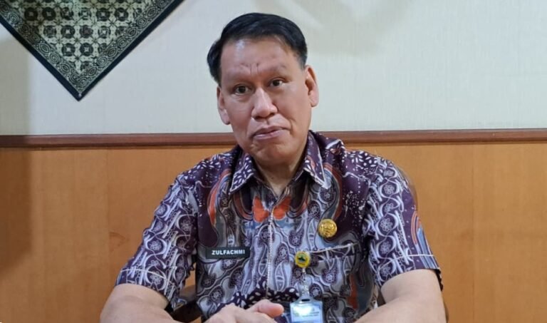 Kepala Dinkes Jawa Tengah, dr. Zulfachmi Wahab, Sp.PD, Subsp.H.Onk.M(K), FINASIM, saat ditemui di kantornya, Kamis (30/6/2026). (bae)