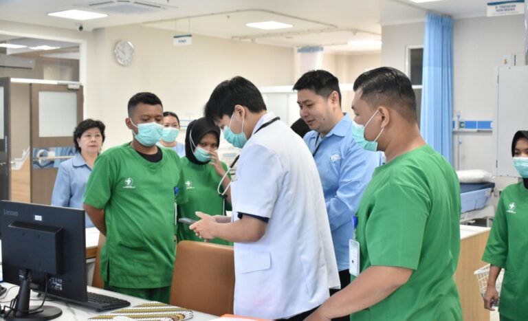 PROSES AKREDITASI - RS Samsoe Hidajat tercatat telah meraih akreditasi LAM-KPRS Paripurna, predikat tertinggi dalam sistem akreditasi rumah sakit di Indonesia.