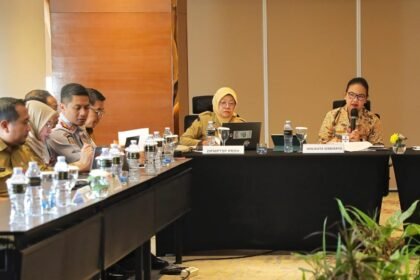 TAWARKAN INVESTASI--Wali Kota Agustina Wilujeng mempresentasikan proposal Semarang Logistic Hub UCC Terboyo dalam Investment Challenge 2026 di Gumaya Hotel Tower Semarang, Senin (10/8/2026). (ist)