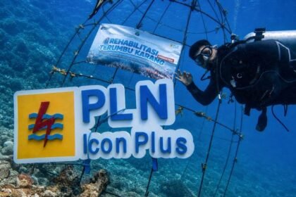 KONSERVASI TERUMBU KARANG - Program Terang Laut diwujudkan melalui kegiatan transplantasi terumbu karang di kawasan konservasi Taman Nasional Karimunjawa menggunakan metode Biorock dan Web Spider, yang dirancang untuk mendukung percepatan rehabilitasi ekosistem bawah laut.