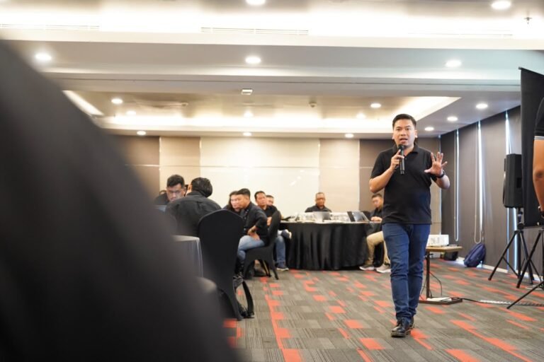 PERTAJAM STRATEGI - PLN Icon Plus menyiapkan strategi dengan memperkuat kemampuan tim dalam membaca pasar, memahami kebutuhan pelanggan, hingga mengubah peluang menjadi rencana bisnis.